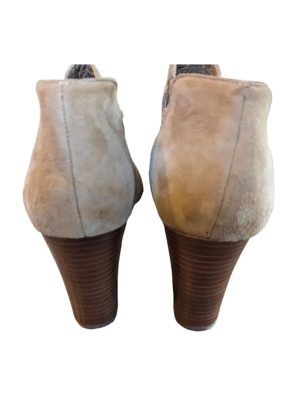 𝅺Tahari Post Tan Suede Peep Toe Booties Size 9.5 Sharp